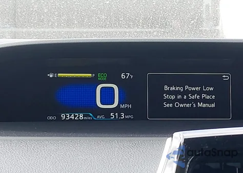 2017 Toyota Prius Two z USA, uszkodzony, nr VIN JTDKBRFUXH3026469